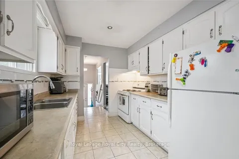 1236 Ottawa Street, ON N2E 1L8