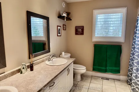 19 STONEY ISLAND Crescent, ON N2Z 2X6
