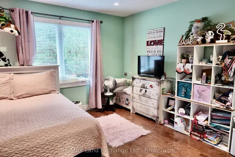19 STONEY ISLAND Crescent, ON N2Z 2X6