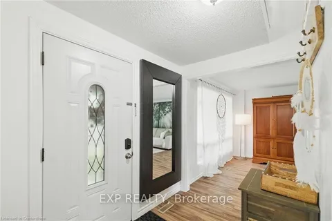 147 Rolling Meadows Drive, ON N2N 1X8