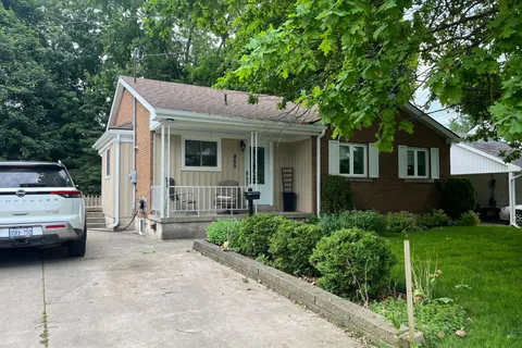 455 7th Avenue, ON N4K 2X2