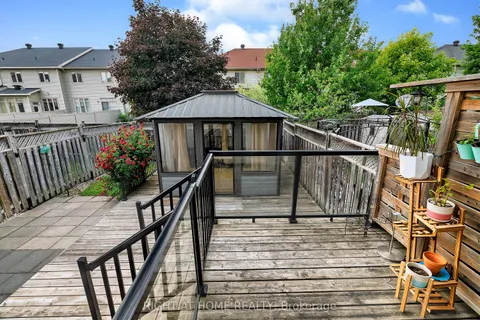 317 Glenbrae Avenue, ON K2W 0B9