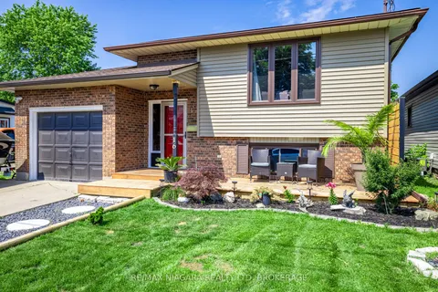 16 HARRIET Street, ON L3B 2H5