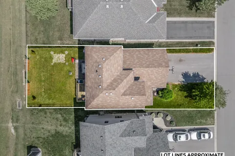 121 BLAKELY Street, ON K7N 0A3