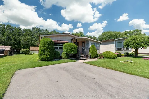12 Redford Drive, ON N0M 1S3