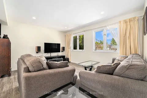 12 Morgan Avenue, ON K7H 3G4