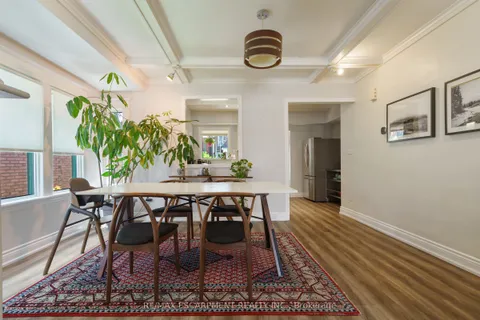 74 Rosemont Avenue, ON L8L 2M5