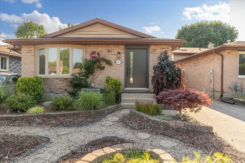 68 Corinth Court, ON N5Y 5A8