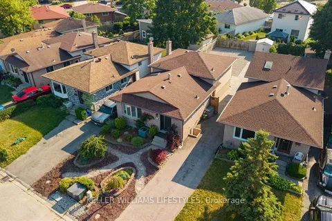 68 Corinth Court, ON N5Y 5A8