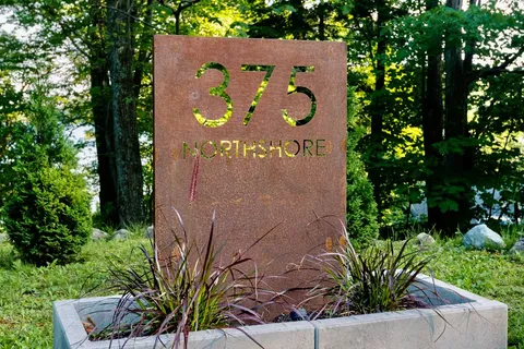 375 Northshore Road, ON P1B 8G4