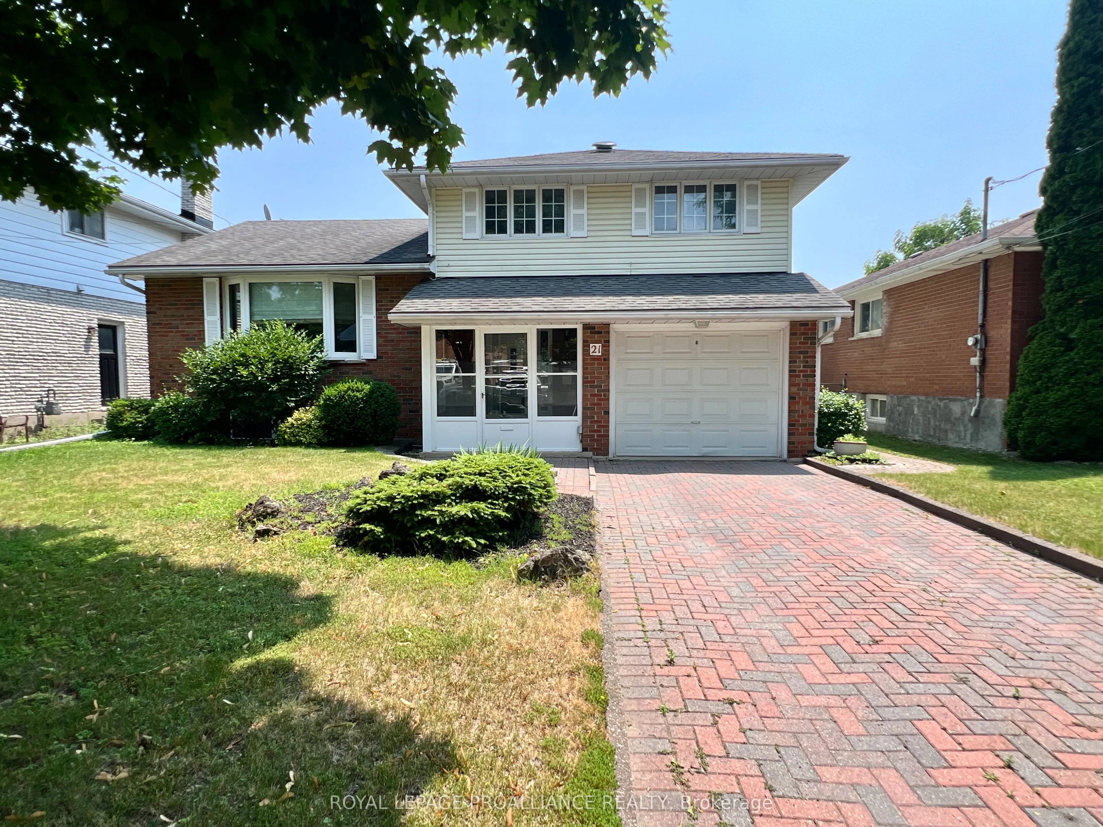 21 Dunnett Boulevard, ON K8P 4M7