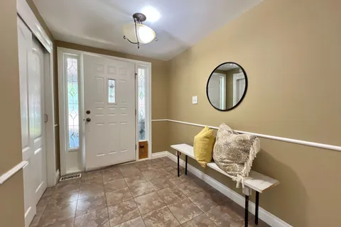 21 Dunnett Boulevard, ON K8P 4M7