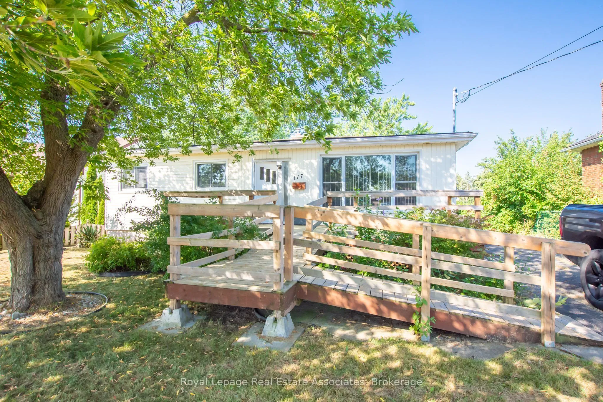 117 Louth Street, ON L2S 2T8