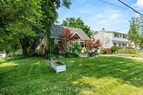 421 Greenwood Avenue, ON K2A 0X5