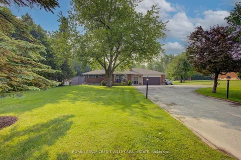 9468 Wellington Road 42 N/A, ON N0B 1H0