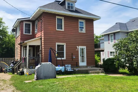 702 Fischer Street, ON K8A 6K3
