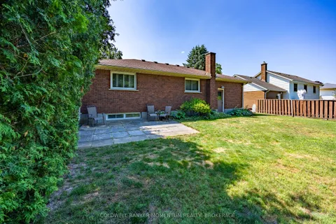 99 Lynndale Road, ON N3Y 4W9