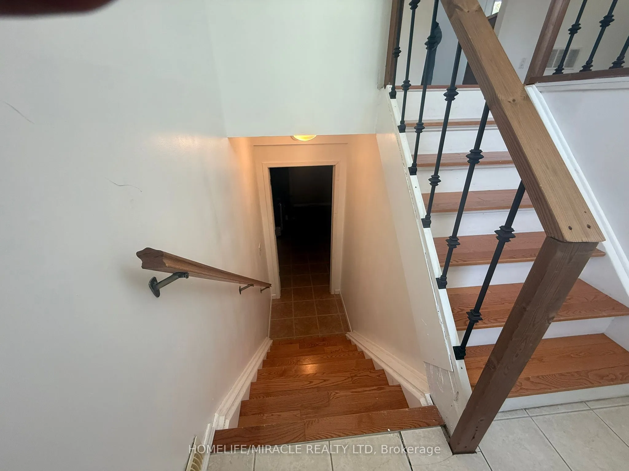255 Revell Street, ON P1P 0E4