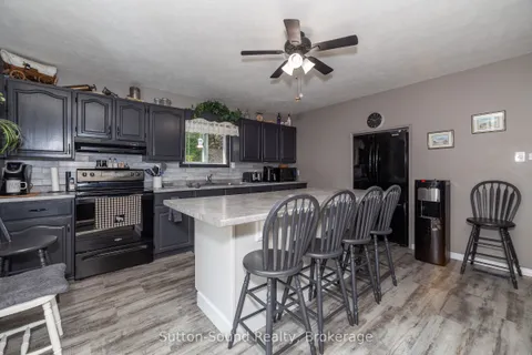 27 Whiskey Harbour Road, ON N0H 1X0