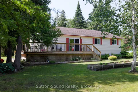 27 Whiskey Harbour Road, ON N0H 1X0