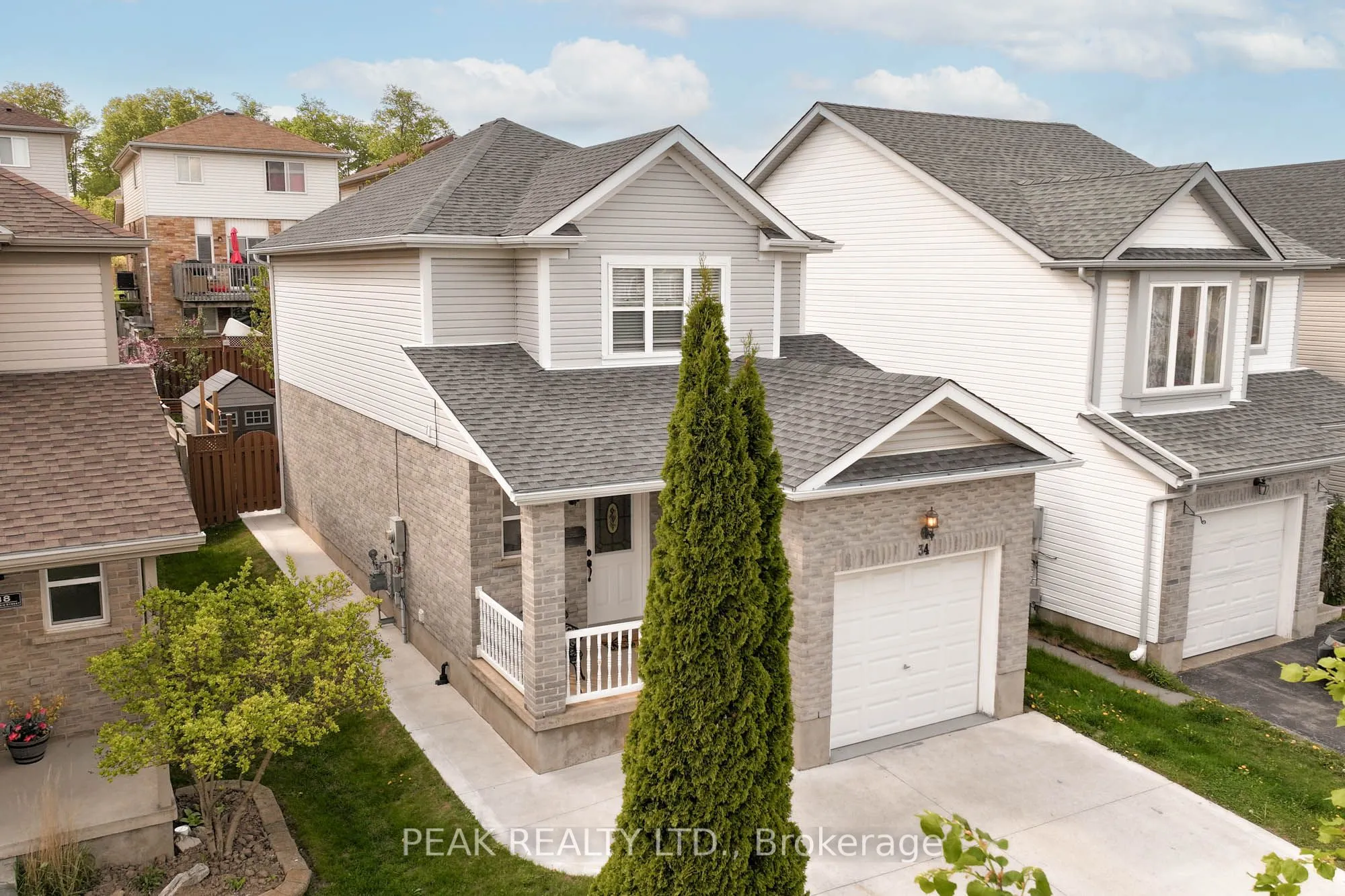 34 Reistview Street, ON N2E 4H3