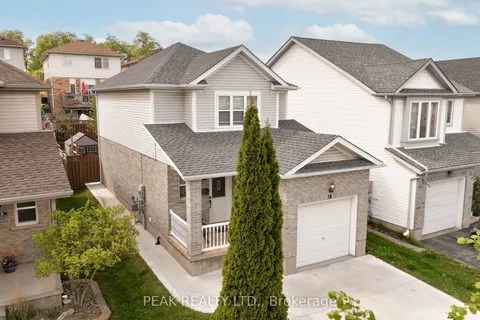 34 Reistview Street, ON N2E 4H3