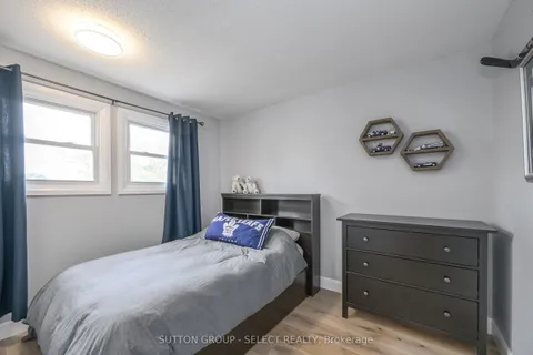 83 Erica Crescent, ON N6E 3P5