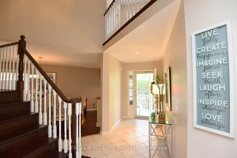 28 Waterwheel Crescent, ON L9H 7B8