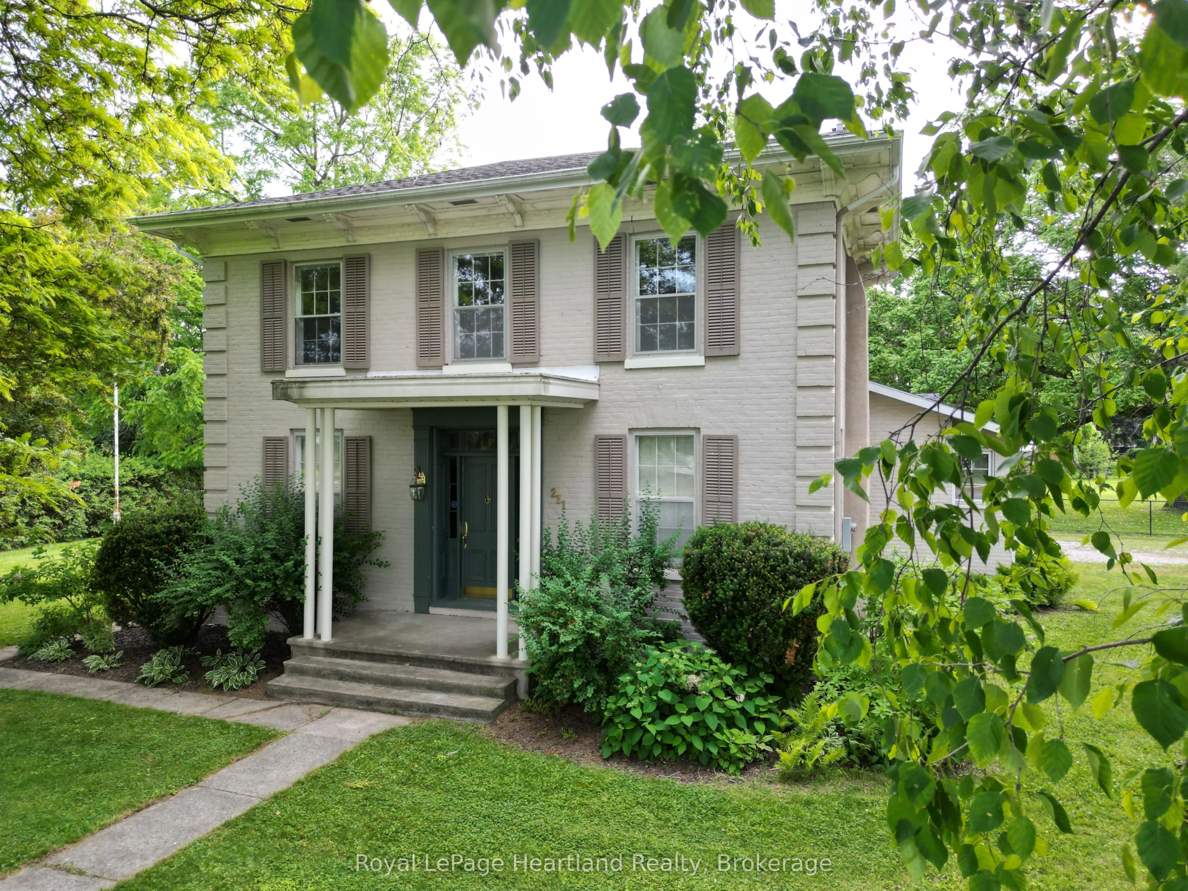 231 William Street, ON N0M 1S2