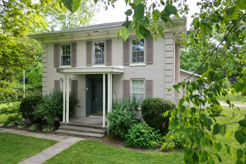 231 William Street, ON N0M 1S2