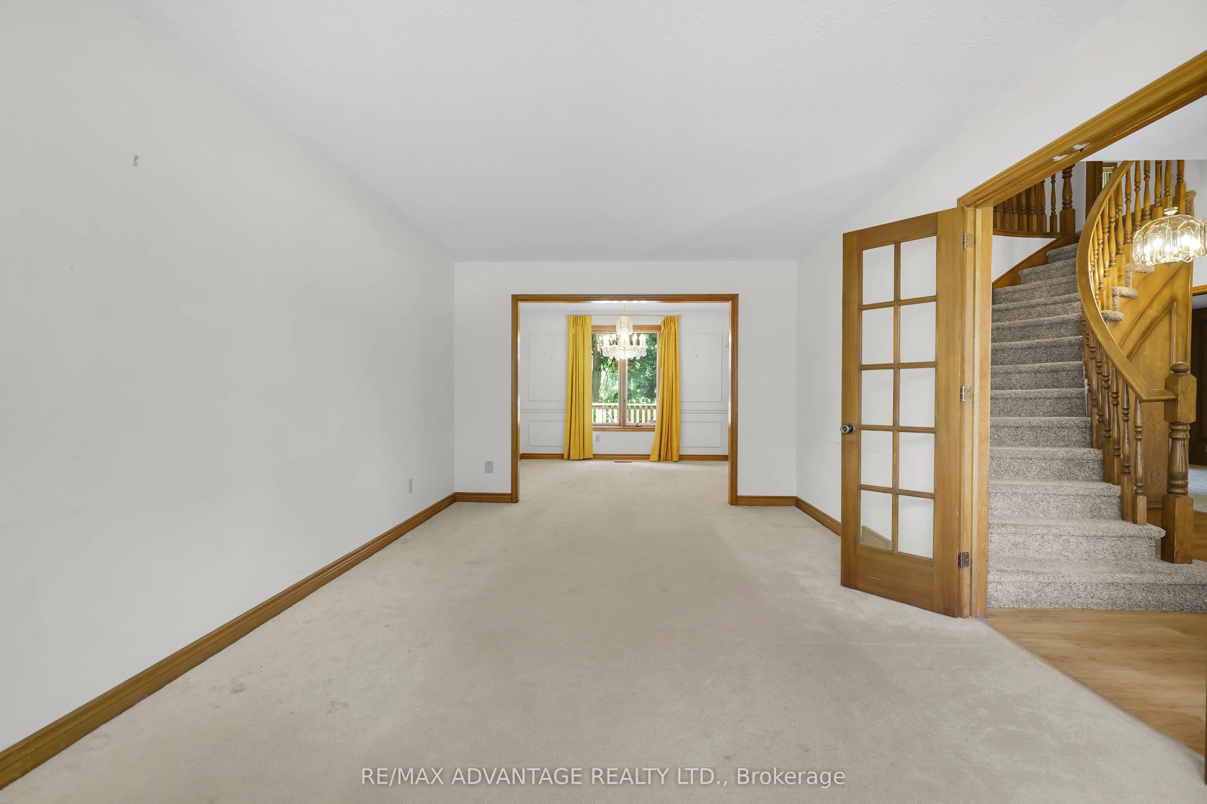 23 Chesham Grove, ON N6G 3S8