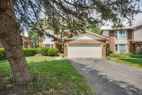 23 Chesham Grove, ON N6G 3S8
