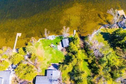 4 Pinewood Boulevard, ON K0M 2T0