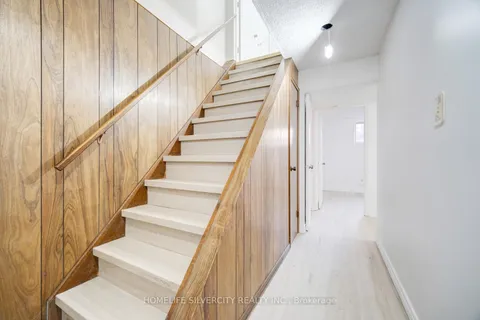 196 Millwood Crescent, ON N2P 1N2