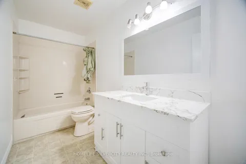 196 Millwood Crescent, ON N2P 1N2