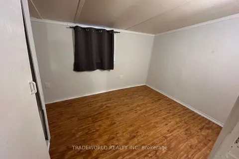 137 King Street, ON K9V 1E2