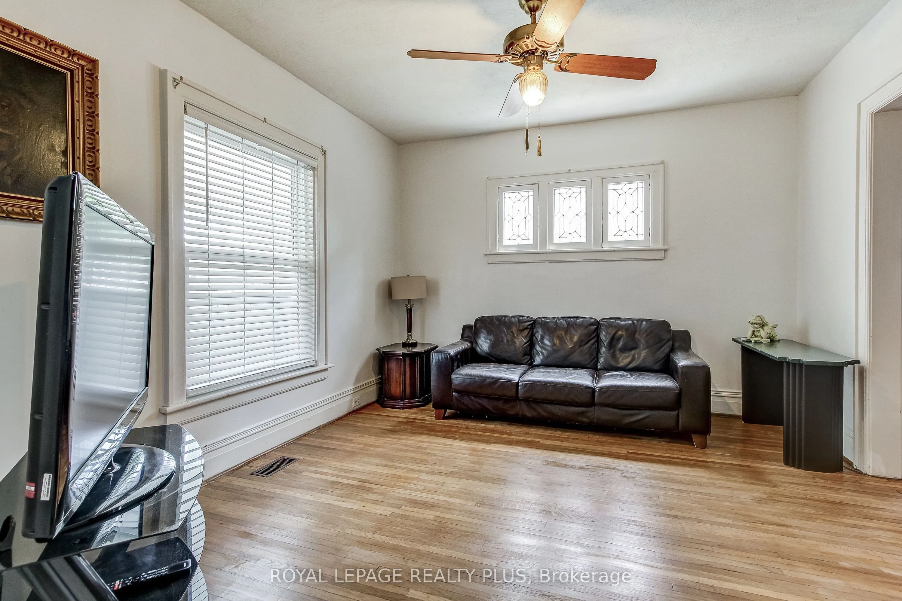6062 Barker Street, ON L2G 1Y4