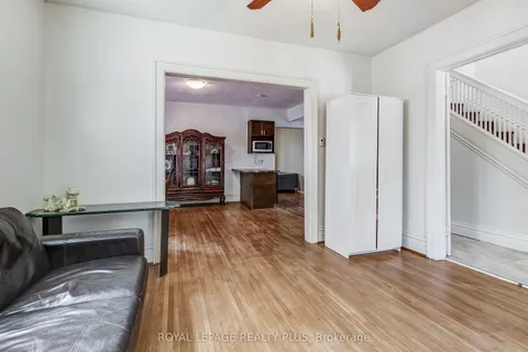 6062 Barker Street, ON L2G 1Y4