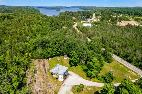 9537 509 Highway, ON K0H 2J0