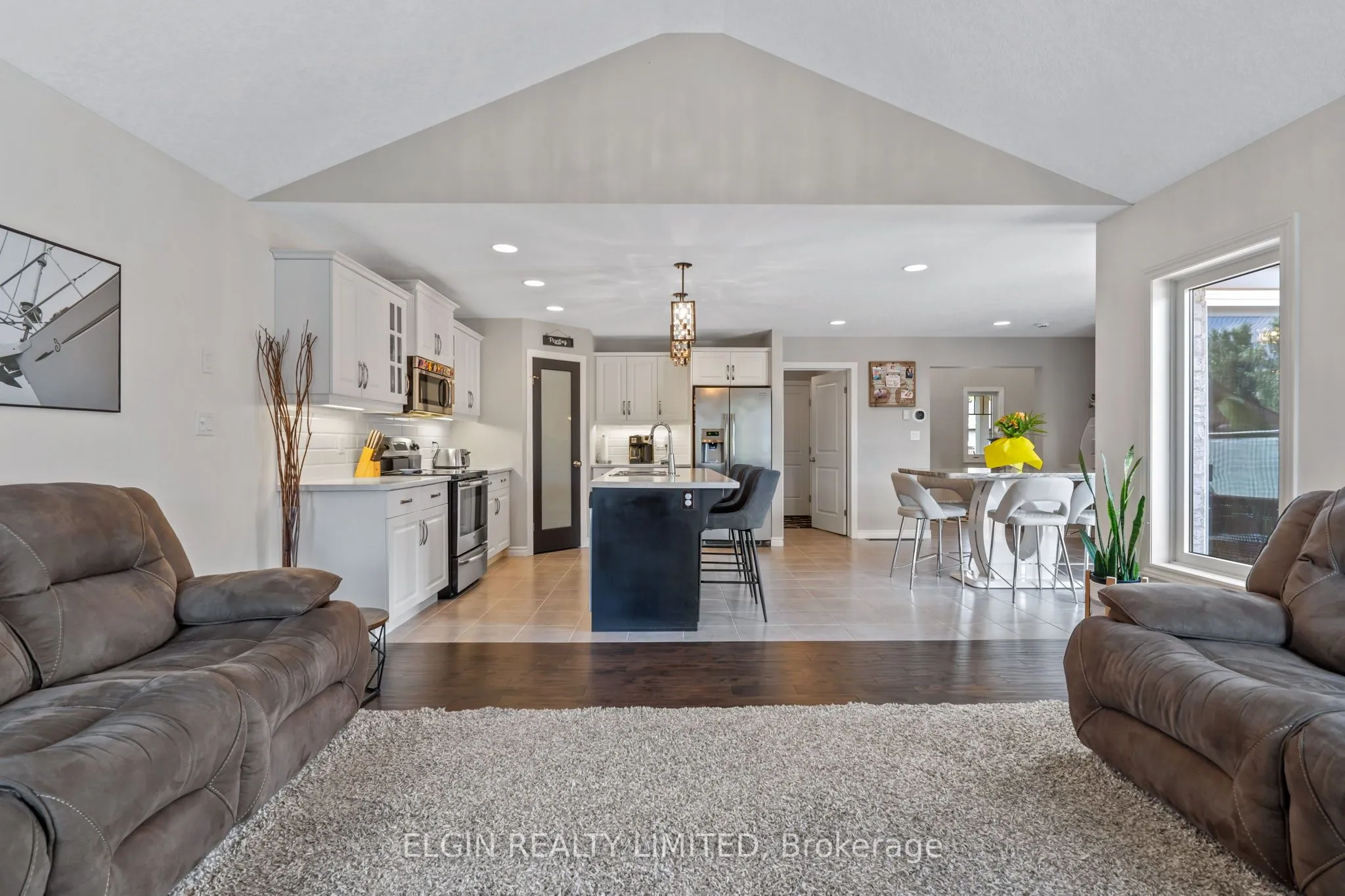 106 Westlake Drive, ON N5P 0B7