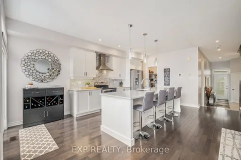 511 Earnscliffe Grove, ON K4M 0C9