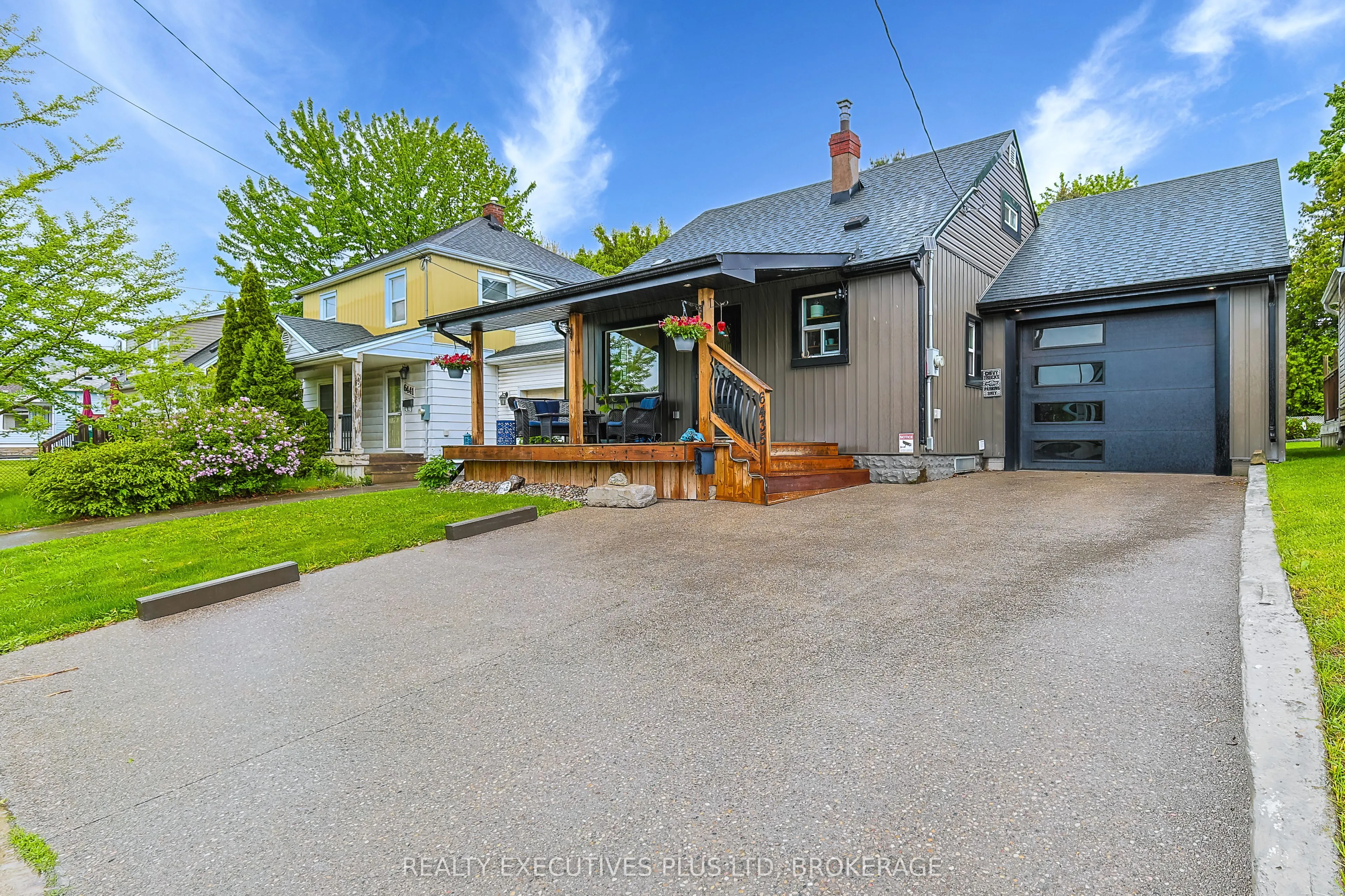 6435 Taylor Street, ON L2G 2E9