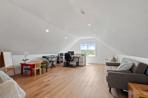 51075 Deeks Road, ON L0S 1V0