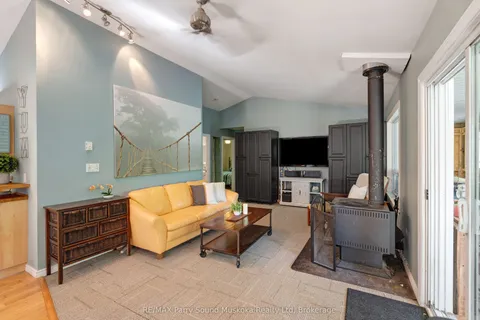 71A Kawigamog Lake Road, ON P0H 1S0