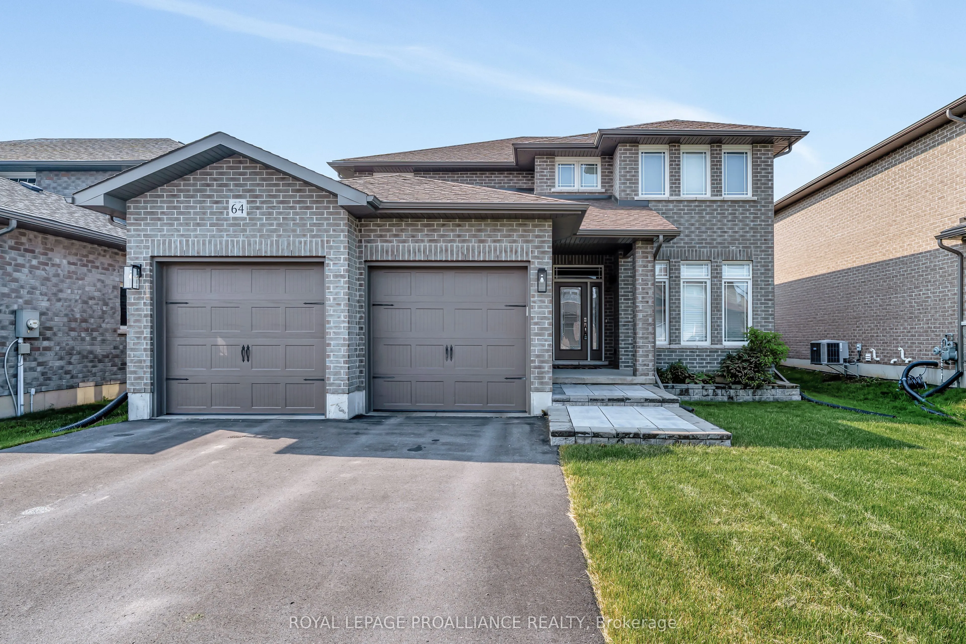 64 Crews Crescent, ON K8V 0G3
