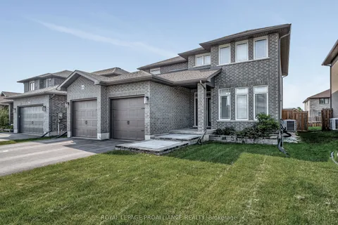 64 Crews Crescent, ON K8V 0G3