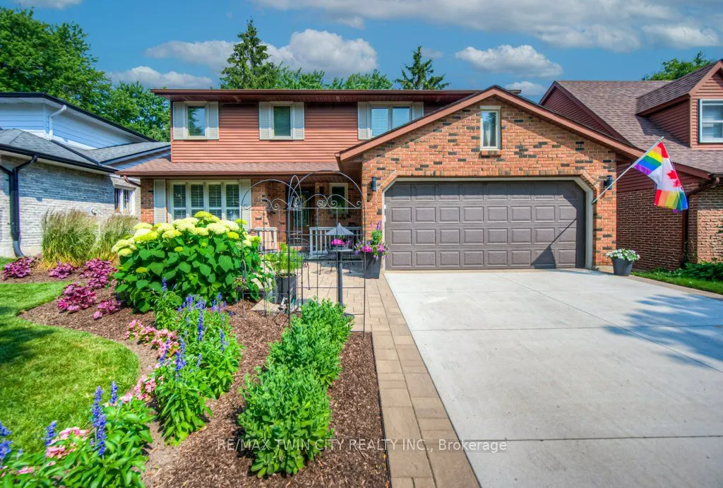 377 Westridge Drive, ON N2L 5Y1