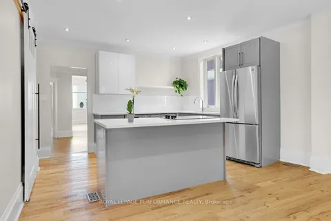 17 Rupert Street, ON K1S 3S2