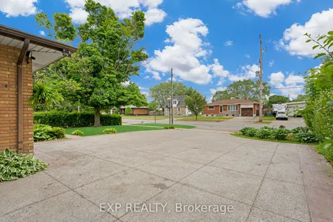 425 Fitch Street, ON L3C 4W7