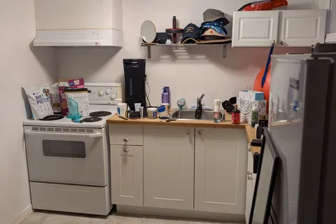 393 Donald Street, ON K1K 1M2